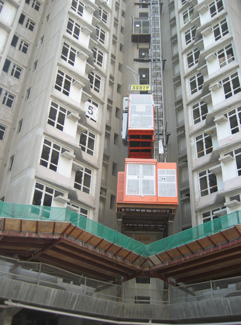 HOIST IN HONGKONG